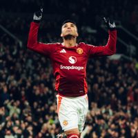 Bersama Ruud van Nistelrooy, MU Hancurkan Leicester City di Carabao Cup