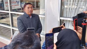 Bukittinggi City PKS Legislator Apologizes After Saying Journalists Tamakan Abuak At The KPU Office