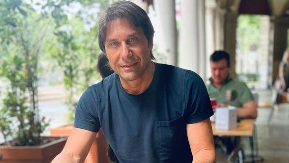 Antonio Conte Resmi Melatih Tottenham Hotspur dengan Kontrak hingga 2023