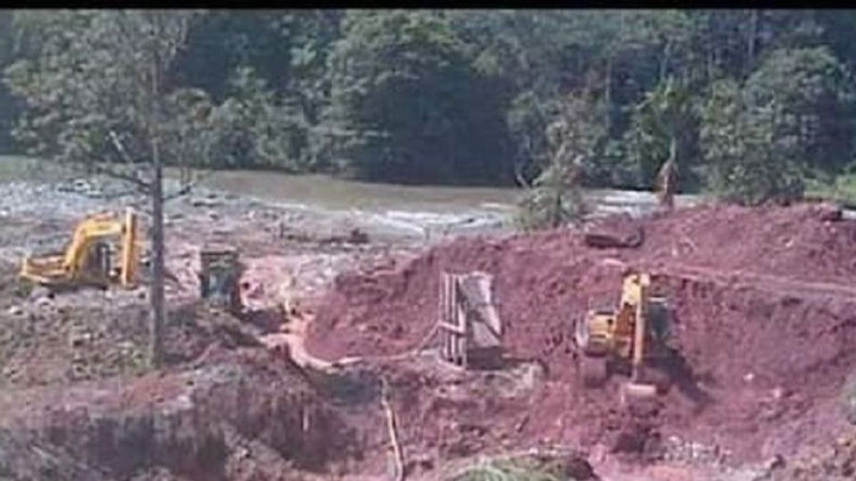 占碑非法矿场2名工人在工作时因山体滑坡身亡的悲惨命运