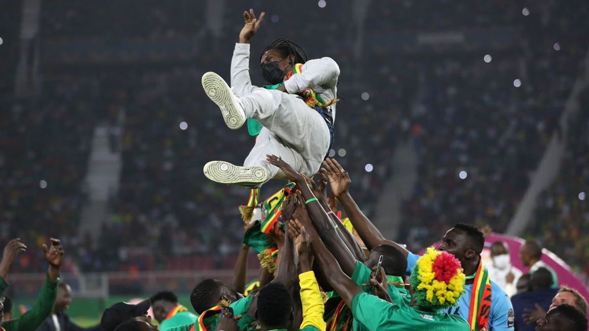 Senegal Berpesta, Musik Dansa Bergema Sambut Pahlawan Piala Afrika saat Mendarat di Dakar