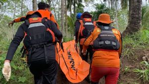 Forms Of 3 Evacuation Teams For Padangsidimpuan Flood Victims, North Sumatra, SAR Teams Fly Drones