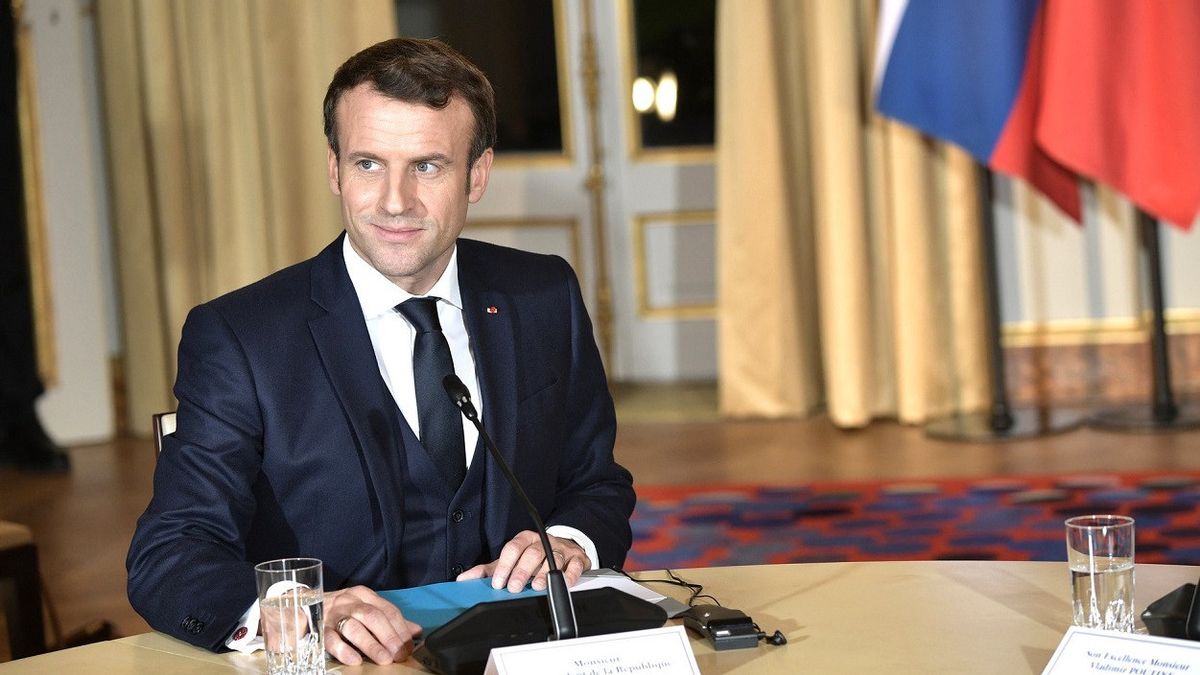 Le Président Macron Dit Que Les Troupes Français Réussissent à Tuer Le Chef De L’Etat Islamique Dans Le Désert Du Sahara