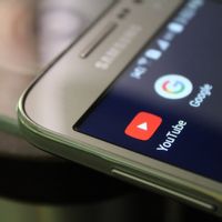 YouTube Hapus Video Live Stream Hitung Cepat Pilpres AS