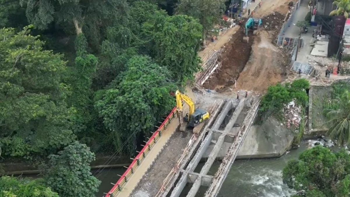 The Impact Of The Revitalization Of The Otista Bridge, The Water Pipe To The Bogor Palace Was Dismantled