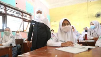 تحذير من مكتب التعليم في جاوة الشرقية: لا يمكن فتح المقاصف المدرسية أولا، ويسمح للطلاب بإحضار وجبات الغداء من المنزل
