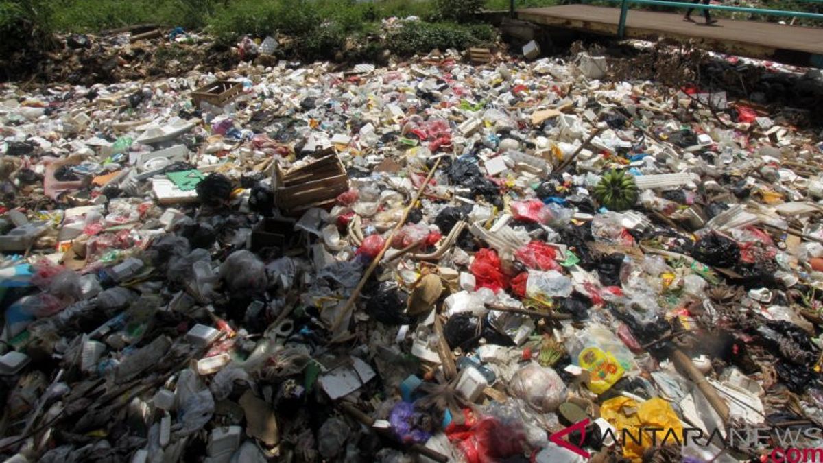 Sampah Plastik di Indonesia