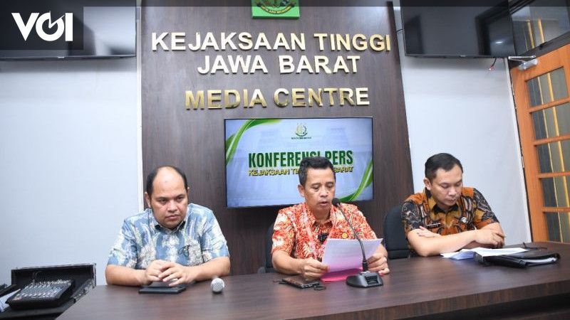 Kejati Jabar Tetapkan 4 Tersangka Di Kasus Korupsi Pengelolaan Dana Bos Salah Satunya Ketua 3849