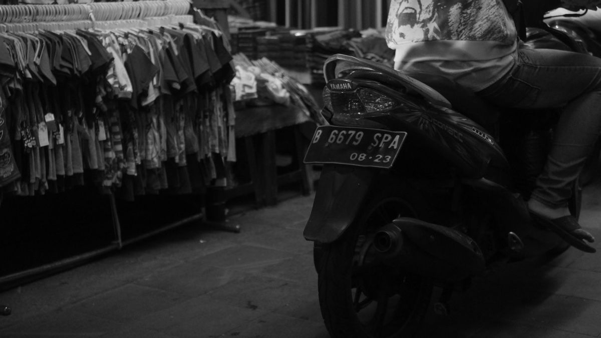Bantah Isu Miring, Polisi Polri Tak Tilang Pemotor Pakai Sandal Jepit dan Celana Pendek