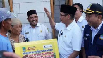 Bekasi Regency Government Budget Intervention Of Regional Apparatus To Press Extreme Poverty Rate