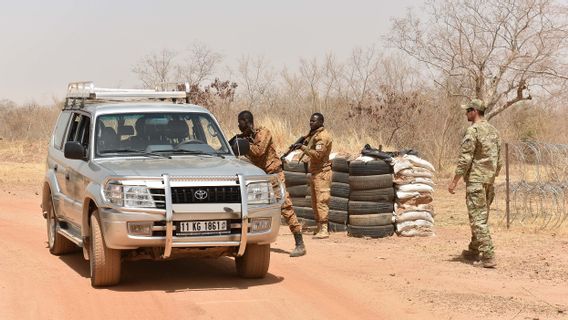 Le Lieutenant-colonel Dirige Le Coup D’État Militaire Au Burkina Faso : Gouvernement Renversé, Président Arrêté, Frontières Fermées