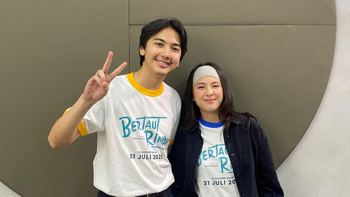 Reuni Satu Judul, Ari Irham dan Adhisty Zara Belajar Banyak dari Film ‘<i>Bertaut Rindu</i>’