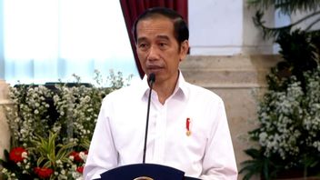 Jokowi Transfers Rp1.2 Million For 2.5 Million Salary Assistance Recipients