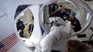 Collins Aerospace Cancels NASA Space Clothing