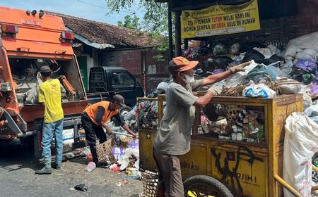 DLH Yogyakarta Butuh Waktu Sepekan Normalisasi Luberan Sampah Setelah TPST Piyungan Kembali Dibuka