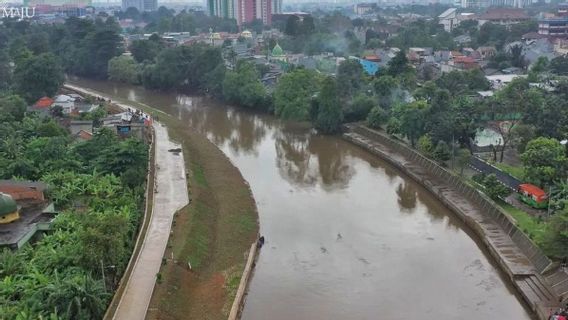 Pemerintah Fokus Atasi Sampah Plastik di Sungai Pulau Jawa dan Bali  