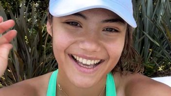 艾玛·拉杜卡努的美丽脸庞威胁不给 2023 年澳大利亚网球公开赛着色
