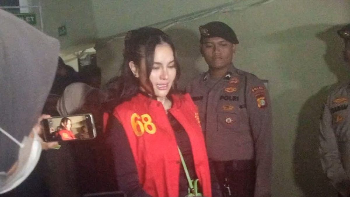 Nikita Mirzani Terbawa Emosi Saat Dengar Kesaksian Laura Meizani di Kasus Tindak Asusila