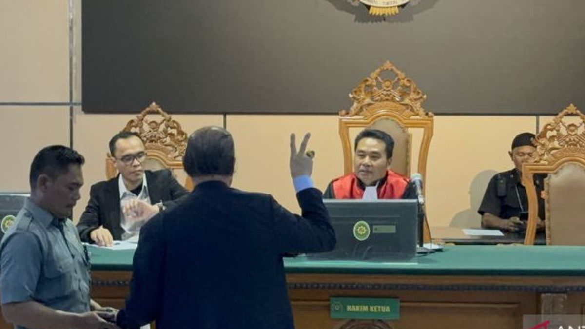 Today, The Fate Of Peti Setiawan Is Determined At The Bandung District Court