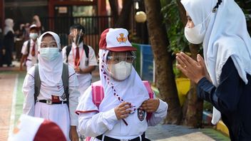 Mulai Hari Ini, Sekolah Jakarta Mulai Terapkan PTM 100 Persen 