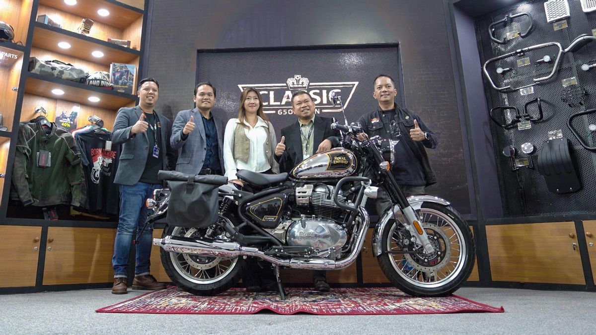 Royal Enfield di GIIAS 2025 Pamerkan Model Terbaru Classic 650