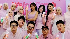 Mendefinisikan Kulit Glowing yang Sesungguhnya, Kehadiran Shenina Cinnamon di Peluncuran Produk Skincare 