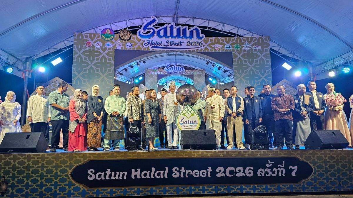 KRI Songkhla Strengthen Cultural Diplomacy and Promote Economic Promotion at Satun Halal Street 2026