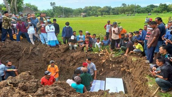 Six Bodies Of Victims Of Deadly Accidents In Imogiri Bantul Buried In One Liang Lahat In Sukoharjo