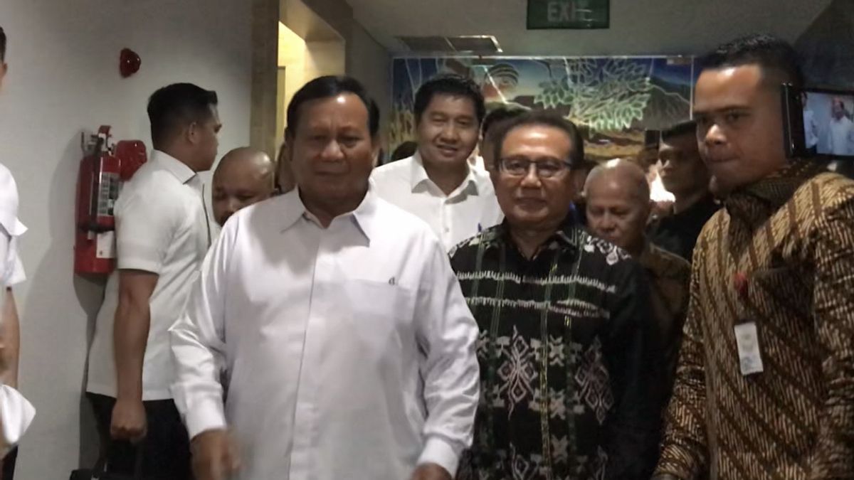 Maruar Sirait Dampingi Prabowo Présents au dialogue au PGI, Atiens-vous rejoint le TKN?