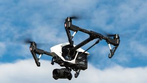 Uni Eropa Buat RUU <i>Artificial Intelligence</i>, Pihak yang Dirugikan Bisa Tuntut Pemilik dan Pembuat Drone,  Robot serta Produk AI Lainnya