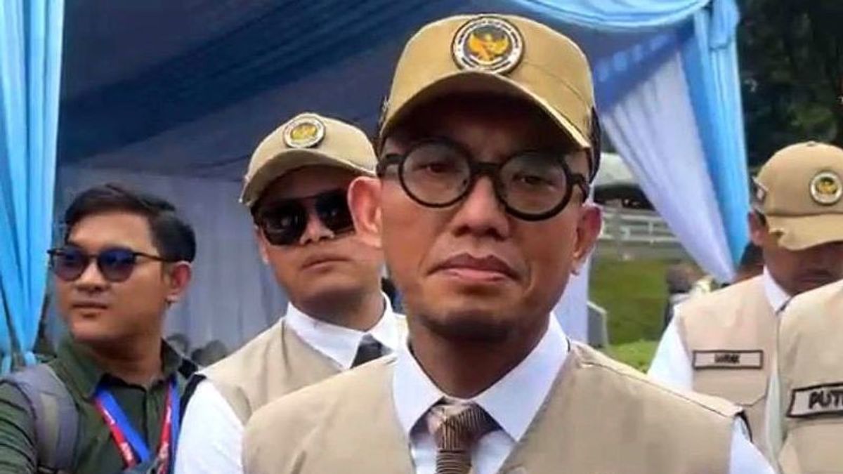 Pemerintah Kaji Skema Haji Tanpa Antrean