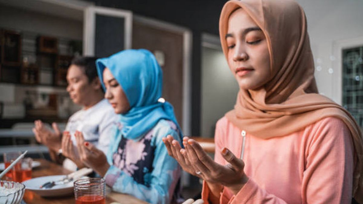 How Old Should Children Start Learning Fasting?