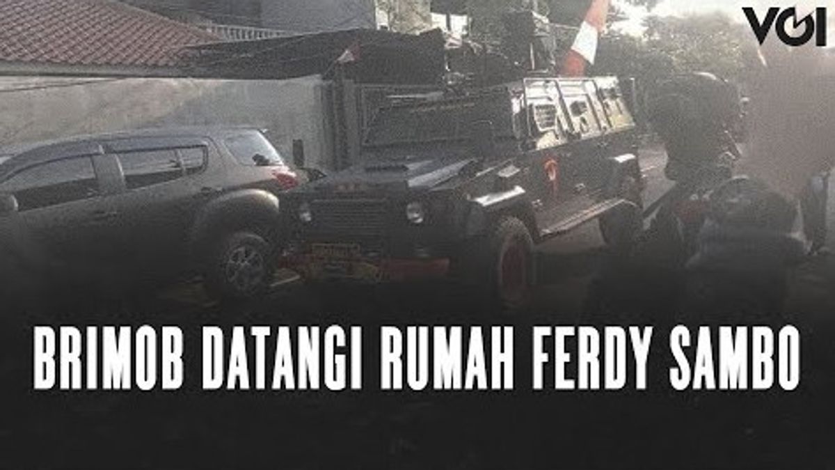 VIDEO: Bersenjata Lengkap, Pasukan Brimob dan Propam Datangi Rumah Irjen Ferdy Sambo