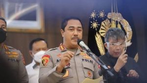 Agus Andrianto在Prabowo被任命前两天从Wakapolri辞职