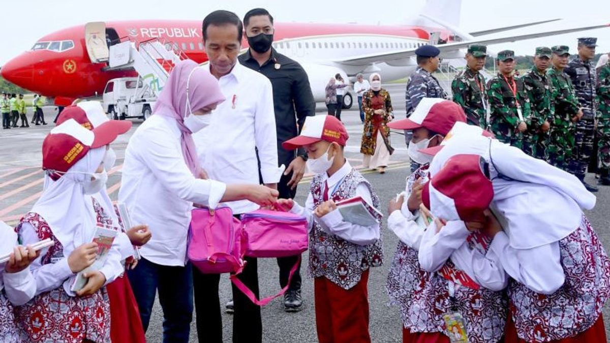 The Restables Can Meet President Jokowi, Students Of SDN 015 South Balikpapan To Drop Tears