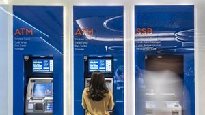 Transaksi Tunai Tak Lagi Favorit, Mesin ATM Bakal Musnah Tergusur QRIS