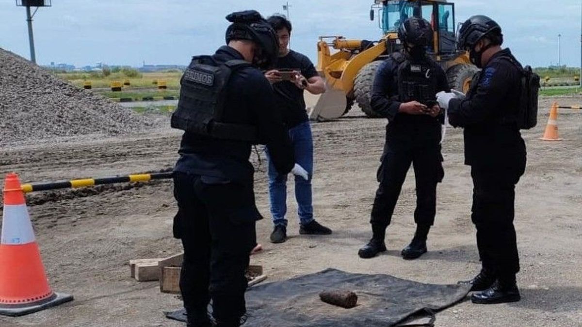 Pekerja Proyek JIIPE di Gresik Temukan Mortir Peninggalan Belanda