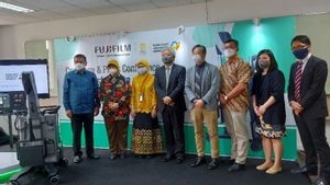 RSUI Kedatangan Alat Mobile Digital X-ray Pertama di Indonesia