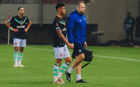 Mees Hilgers Cedera di Babak Pertama, Twente Tak Menang Lagi di Liga Europa