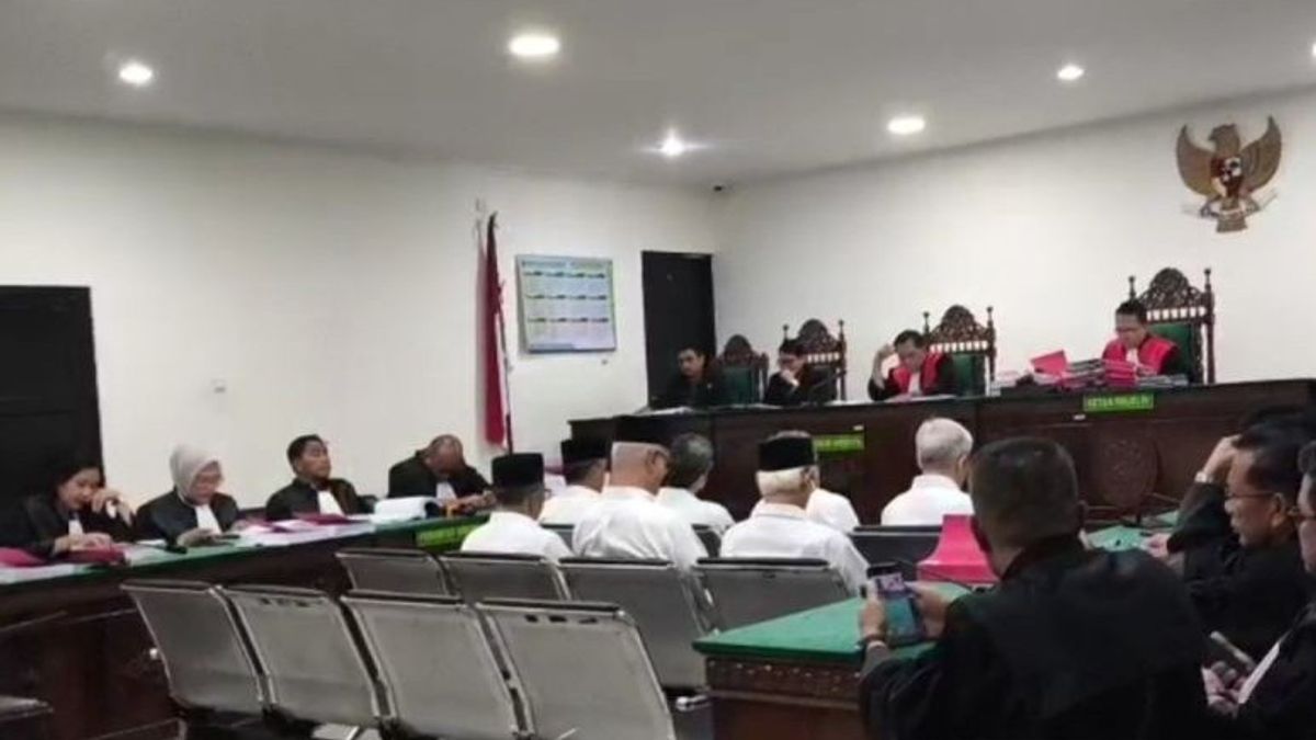 Korupsi PAD Mega Mall, Mantan Wali Kota Bengkulu Dituntut 5 Tahun Penjara
