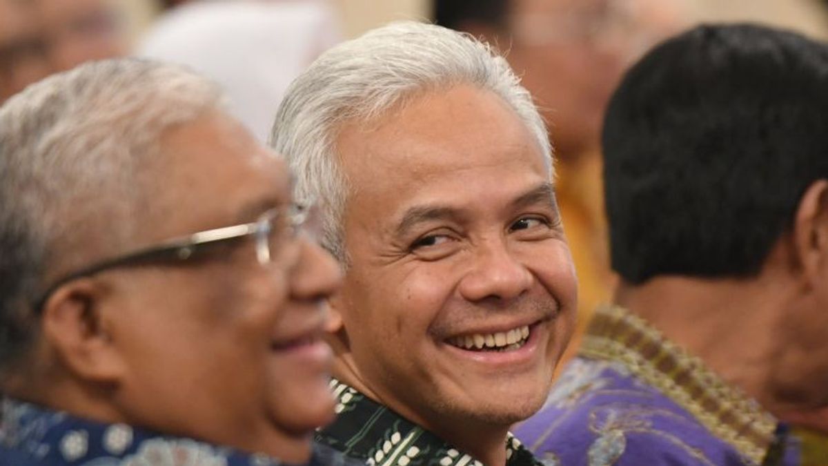 Ganjar Pranowo 向中爪哇省新任代理省长发出了诚信信息