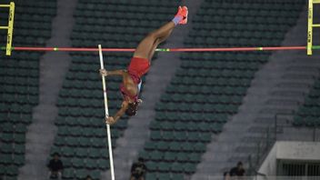 디바 레나타, 대만 점프 높이기 선수권 대회에서 금메달 다시 따내