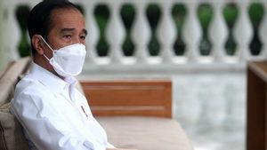 Survei Indikator Politik Indonesia: Kepuasan Terhadap Jokowi Turun, Elektabilitas PDIP Ikut Merosot