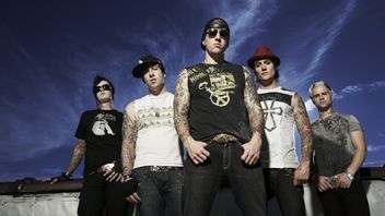 Avenged Sevenfold 的 Afterlife 歌曲的含义: 生命,死和悔恨的信息