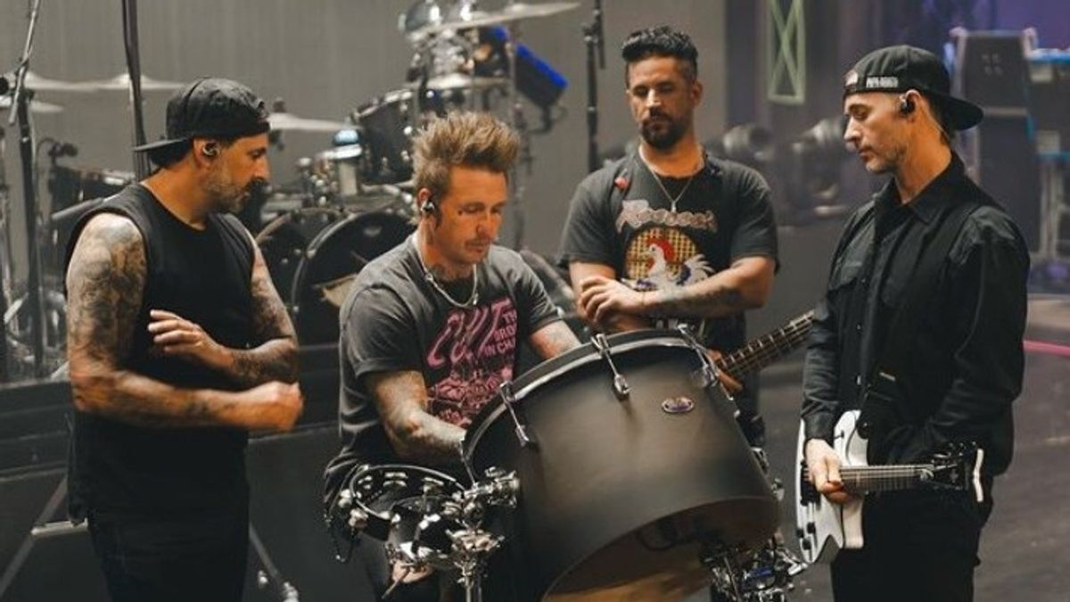 Jacoby Shaddix Reveals His Relationship With Papa Roach Personnel