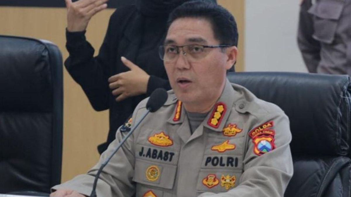 4 セコチの安全な使用、61人の乗客/乗組員KMP Tunu Pratama Jaya 溺死はまだ求められています