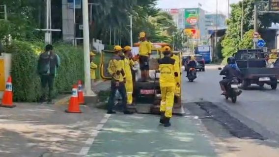 Admit Road Improvement is Impacted by Lack of Asphalt Material, Rano Karno: Jakarta Community Must Understand