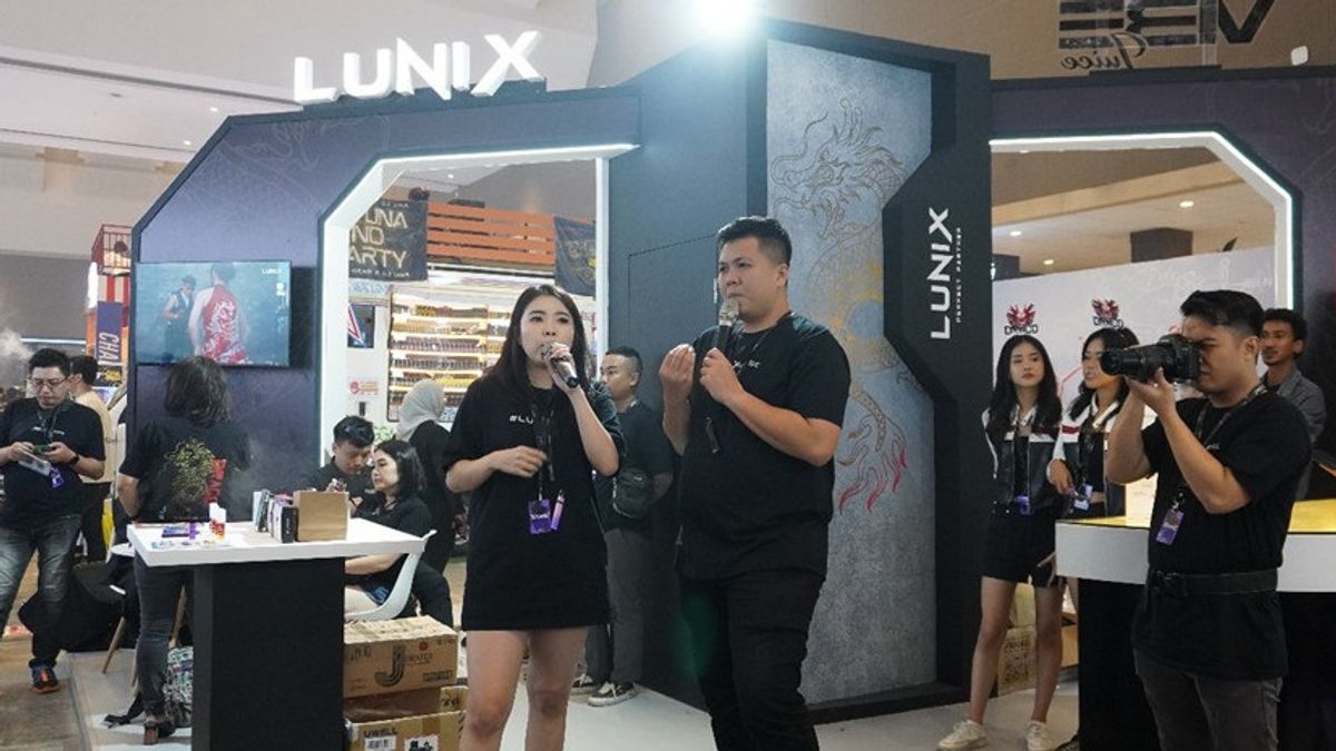 Lunix Memperkenalkan Vape Draco pada Acara JIVE di Jiexpo Kemayoran