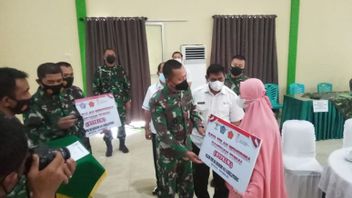 1,328 PKL And Warung Owners On Belitung Island Received IDR 1.2 Million Cash Assistance