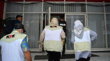 Wakil Ketua DPRD Jatim Sahat Tua Simanjuntak Terjaring OTT KPK Bersama 3 Orang Lainnya